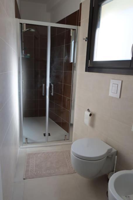 Apartamento La Casa Di Loris Sarzana Exterior foto