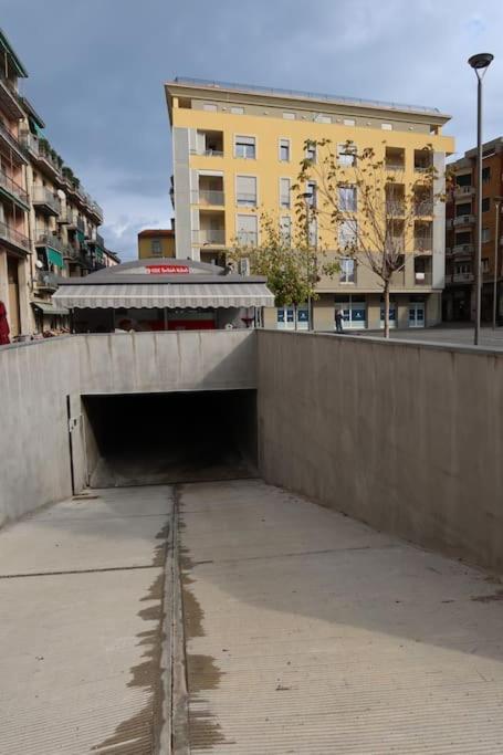 Apartamento La Casa Di Loris Sarzana Exterior foto